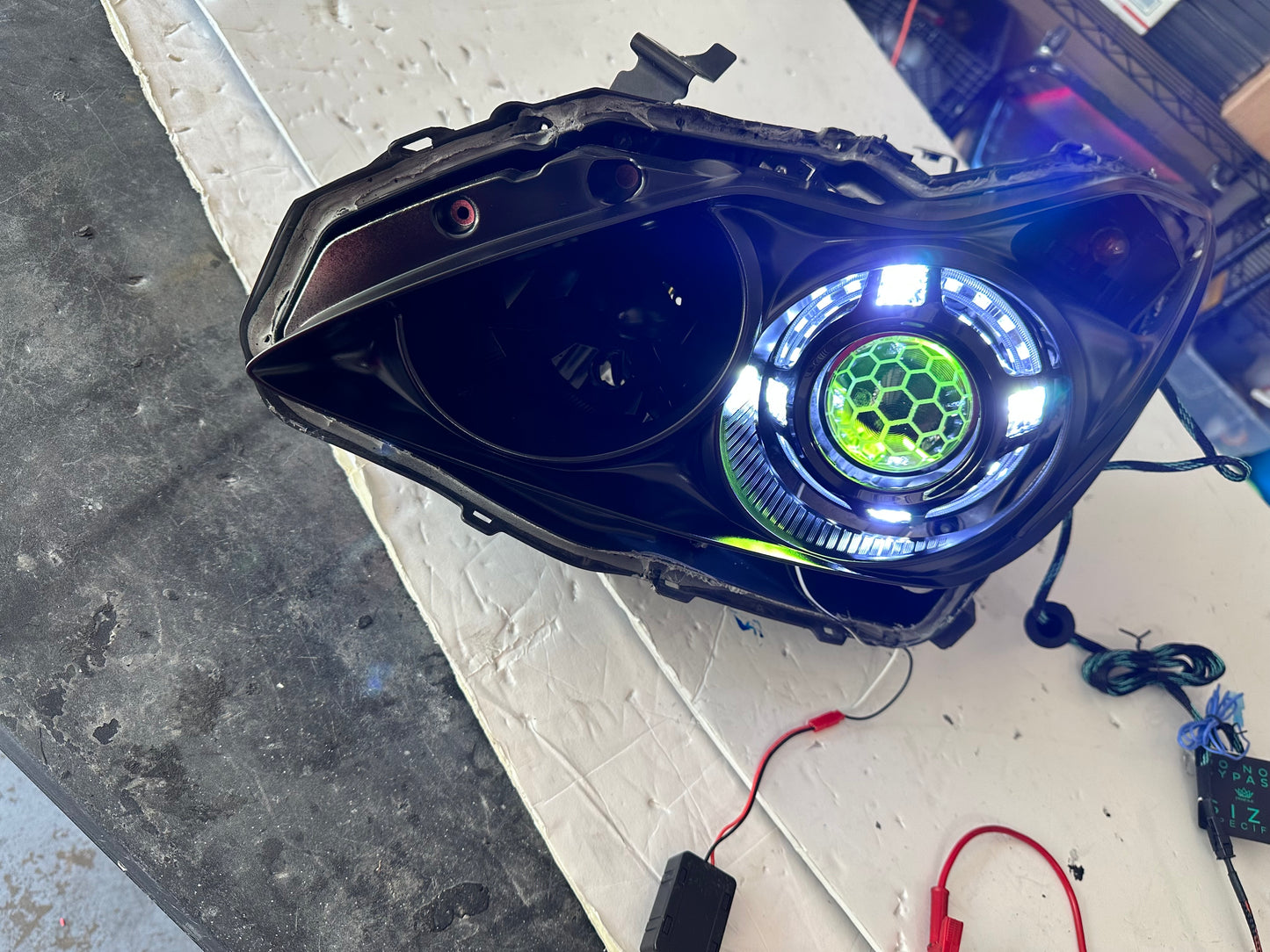 Infiniti G37 2DR Panamera headlights